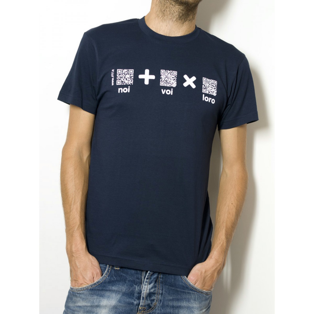 T-Shirt "AIL Code" Unisex BIO - Colore Navy Blue - Stampa Bianca