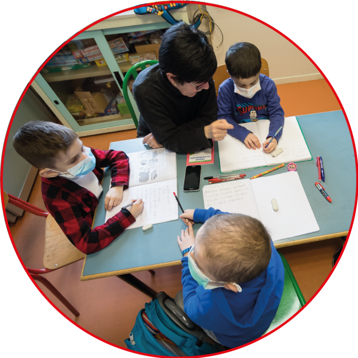 Dona 30 euro per i libri di testo