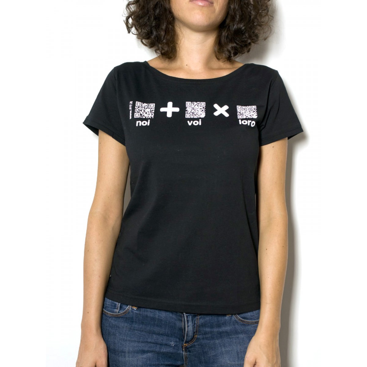 T-Shirt "AIL Code" Donna BIO - Colore Nero - Stampa Bianca