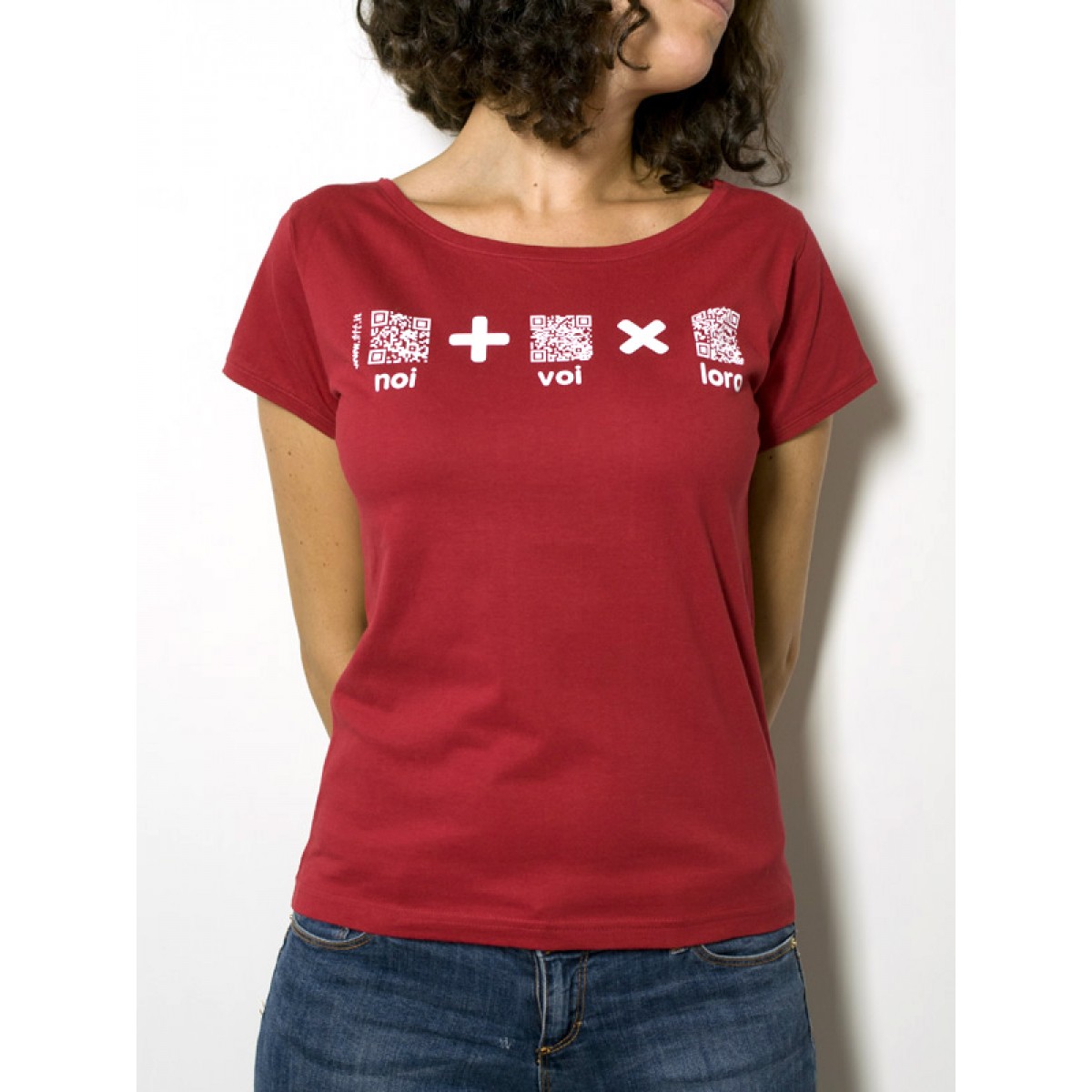 T-Shirt "AIL Code" Donna BIO - Colore Rosso - Stampa Bianca