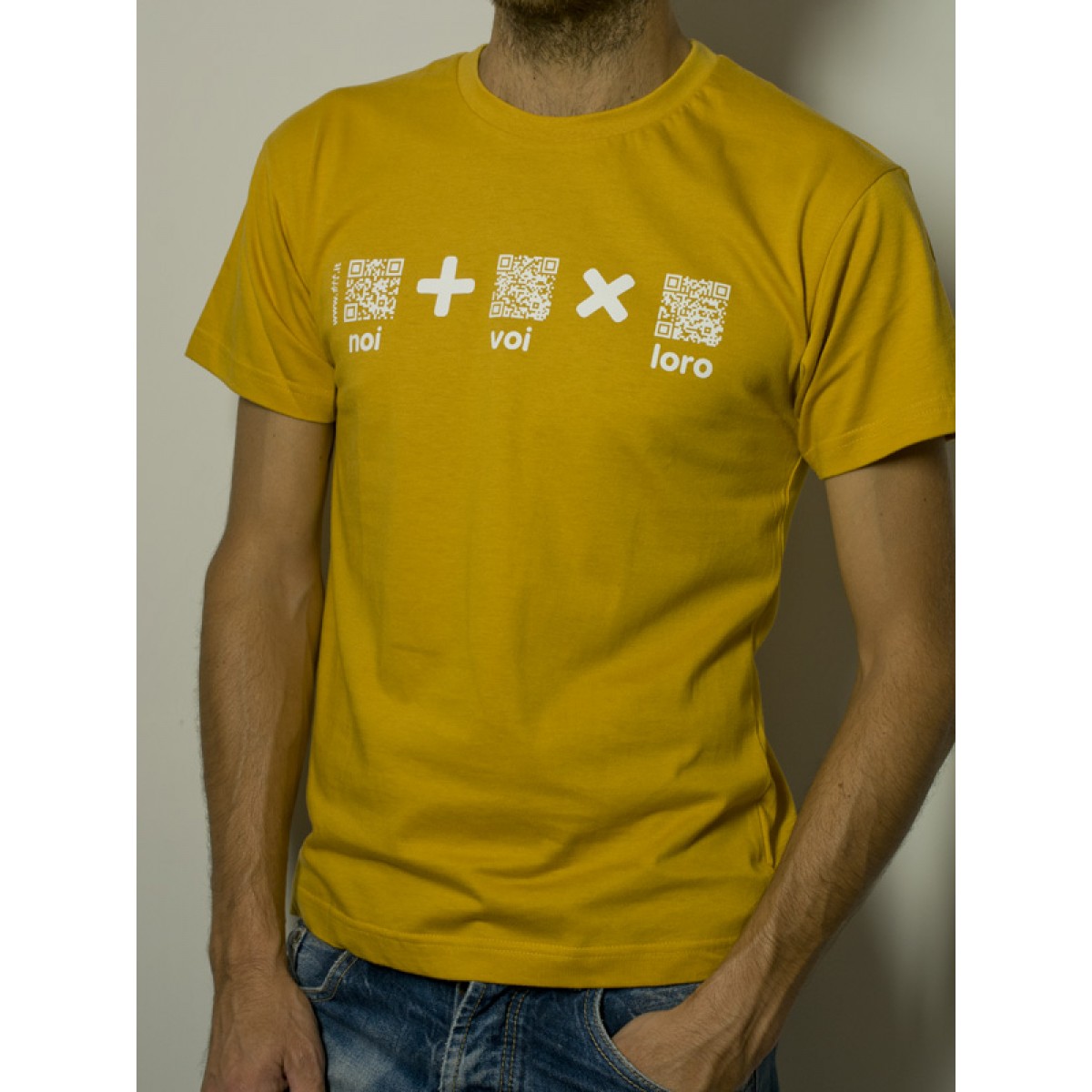 T-Shirt "AIL Code" Unisex BIO - Colore Giallo - Stampa Bianca
